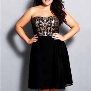 City Chic Knee Length dress